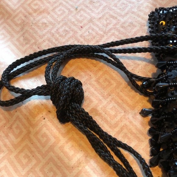 Fun little beaded and sequined black pouch with sling. New or like new - Picture 3 of 6